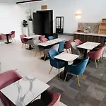 Arrow Euroairport Bale Mulhouse 3*