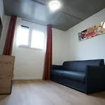 Arrow Hotel
